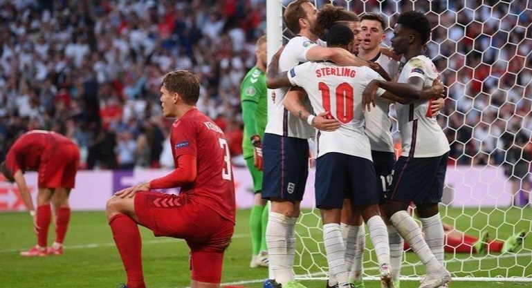 Inglaterra bate Dinamarca na prorrogação e vai à final da Eurocopa contra Itália