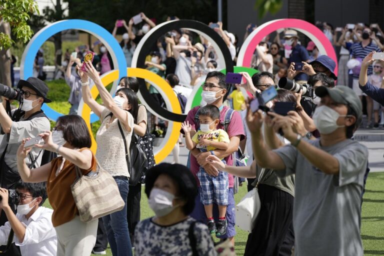 Na véspera das Paralimpíadas, Japão tem recorde de casos de covid