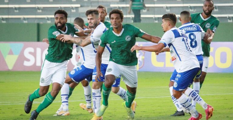 Goiás afunda Confiança na zona de rebaixamento e assume vice-liderança da Série B