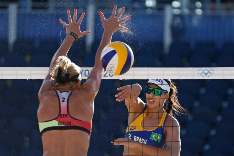 Agatha e Duda perdem no vôlei de praia e estão fora de Tóquio 2020