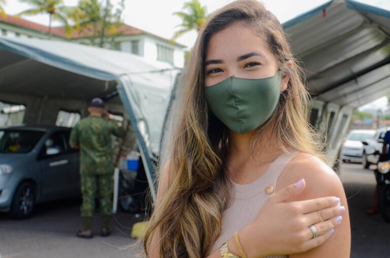 Aracaju vacina jovens de 18 e 19 anos neste domingo, 22.