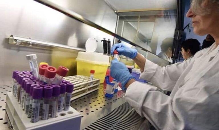 Covid: funcionário de laboratório chinês pode ter sido 1º contaminado