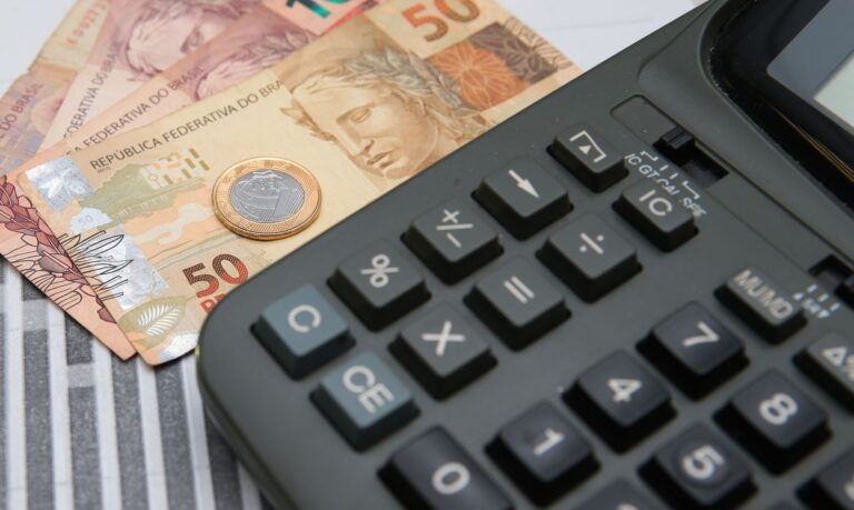 INPC tem inflação de 0,69% em dezembro e fecha 2022 em 5,93%