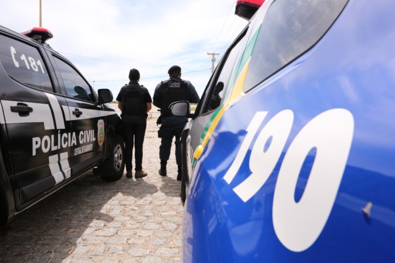 PM prende 3 pessoas por tráfico de drogas e corrupção de menores em Canindé
