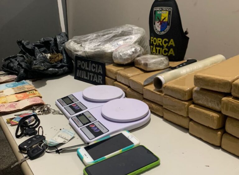 PM apreende mais de 21 kg de maconha em Socorro