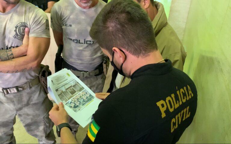 PC prende, em São Paulo, suspeitos de invadir perfil no Instagram e aplicar golpes