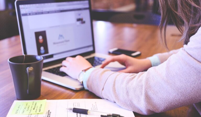 XP compra faculdade IGT e entra no mercado de ensino superior