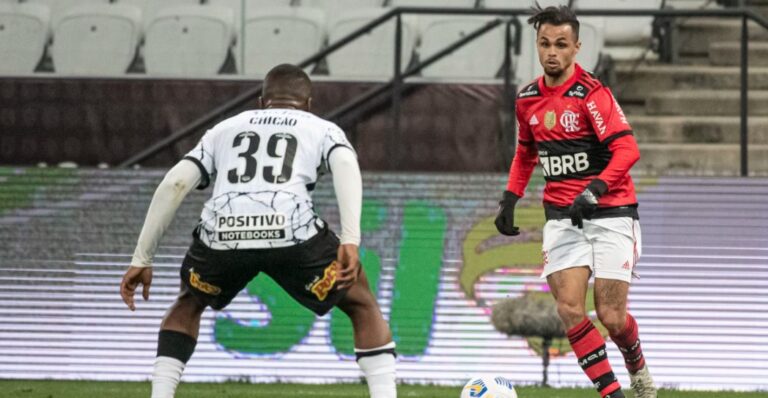De olho no líder Atlético-MG, Flamengo encara Corinthians no Maracanã