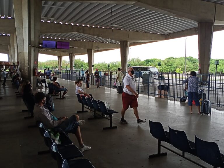 Transporte intermunicipal terá frota reserva nos  festejos de Réveillon