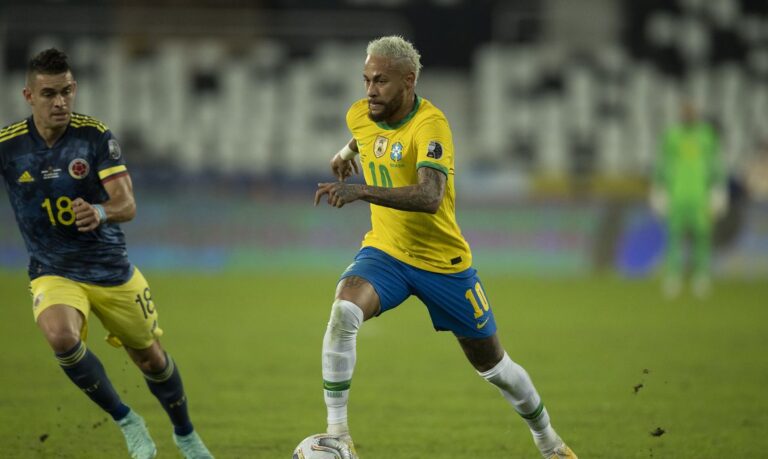 Seleção Brasileira fecha o ano em segundo lugar no ranking da FIFA