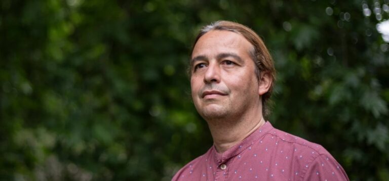 Brasileiro que descobriu ômicron é eleito um dos cientistas do ano
