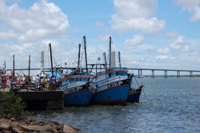 Governo isenta ICMS do combustível de embarcações como incentivo à pesca