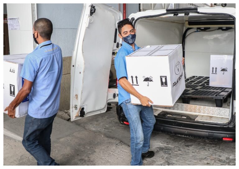 Sergipe recebe 14.600 doses de vacinas pediátricas contra a Covid-19