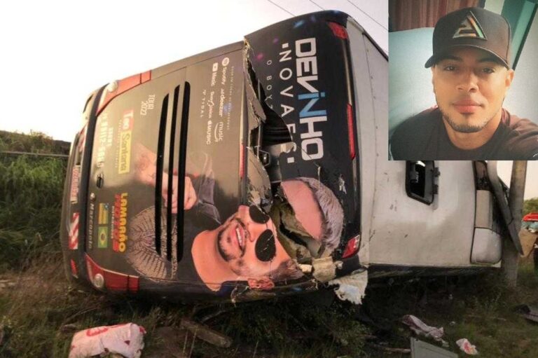 Capotamento do ônibus de Devinho Novaes deixa um morto e nove feridos
