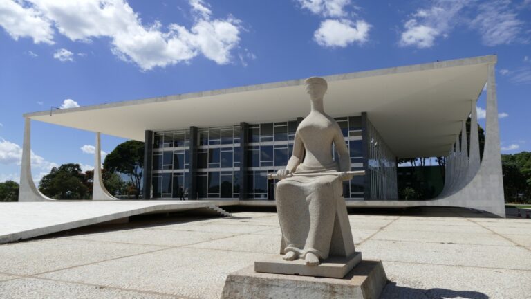 STF julga hoje se porte de drogas para consumo pessoal é crime