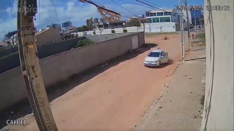 PC divulga imagens de suspeitos de matar taxista na Coroa do Meio