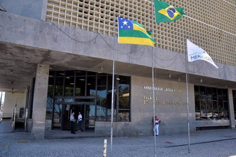 Das 27 Casas Legislativas, 4 tiveram bom desempenho em transparência