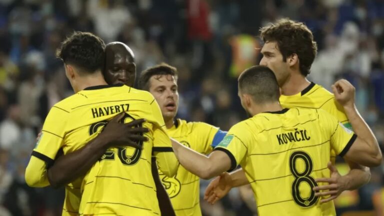 Chelsea toma sufoco, mas vence Al Hilal e avança para pegar o Palmeiras