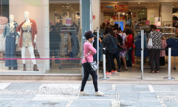 Planos de saúde e finanças lideram ranking de queixas de consumidores