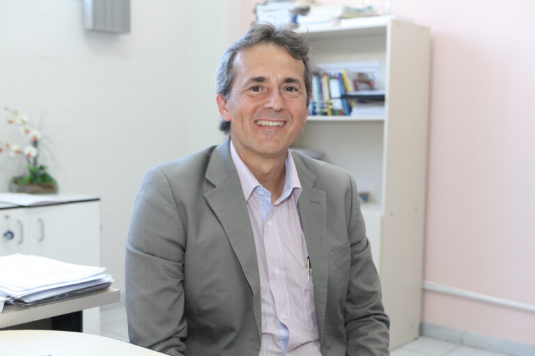 Professor de Direito Eleitoral analisa adesão dos jovens ao título de eleitor