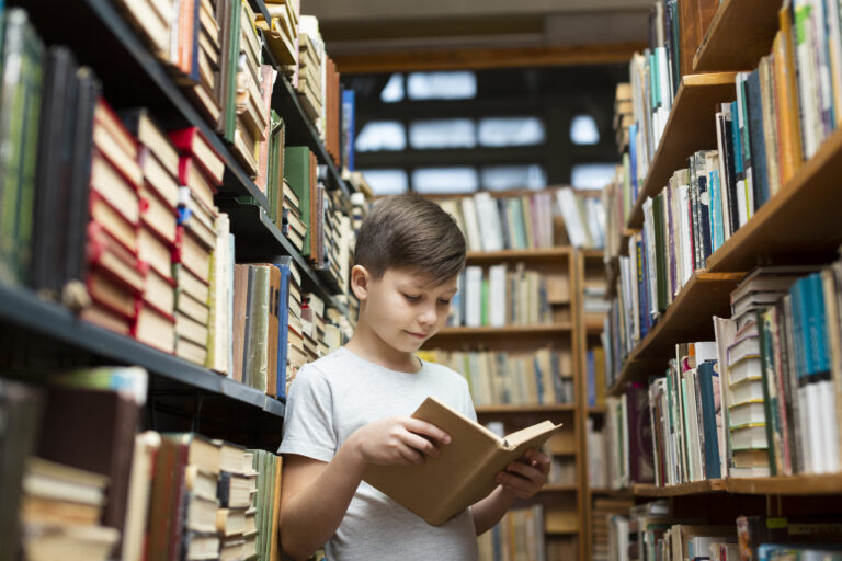 Dia Nacional do Livro Infantil: histórias para o amanhã
