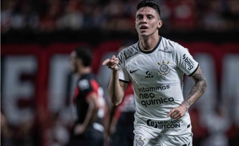 Fora de casa, Corinthians bate Atlético-GO por 1 a 0