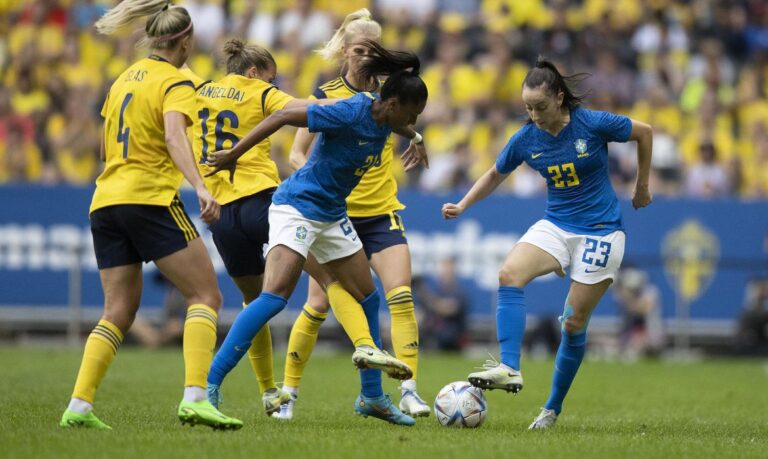 Brasil perde da Suécia, em último jogo antes da Copa América Feminina