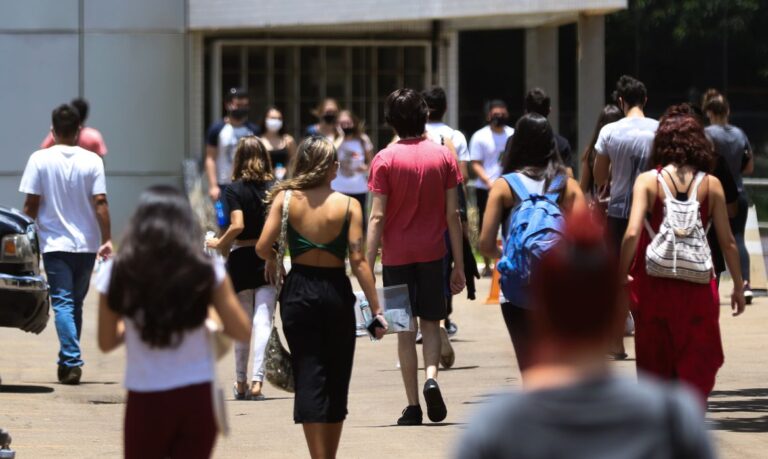 Enem: PF já realizou diligências em PE e no DF; divulgação das imagens foi após início da prova
