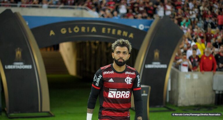 Flamengo recebe Tolima em busca de vaga para quartas da Libertadores