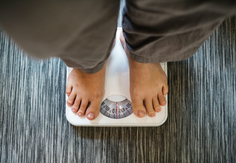 Obesidade atrapalha a longevidade? Nutricionista explica