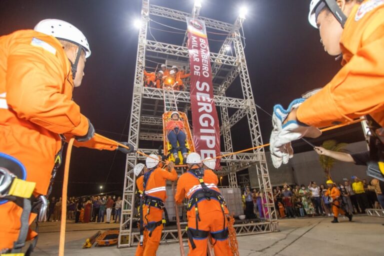 Belivaldo anuncia convocação de mais 158 aprovados nos concursos da PM e Bombeiros