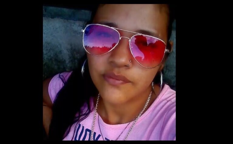 Mulher acorda do coma, acusa marido de tê-la queimado e morre em seguida