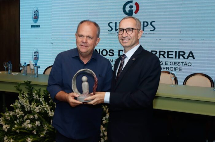 Governador é homenageado em solenidade alusiva aos 20 anos da carreira de Especialista em Políticas Públicas e Gestão Governamental
