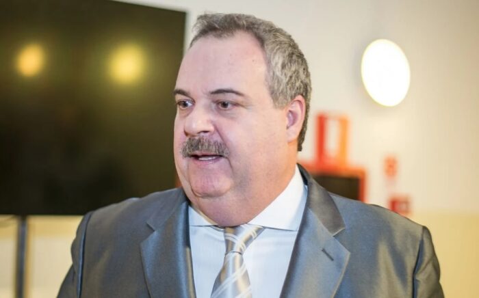 Apresentador Gilberto Barros é condenado à prisão pela Justiça