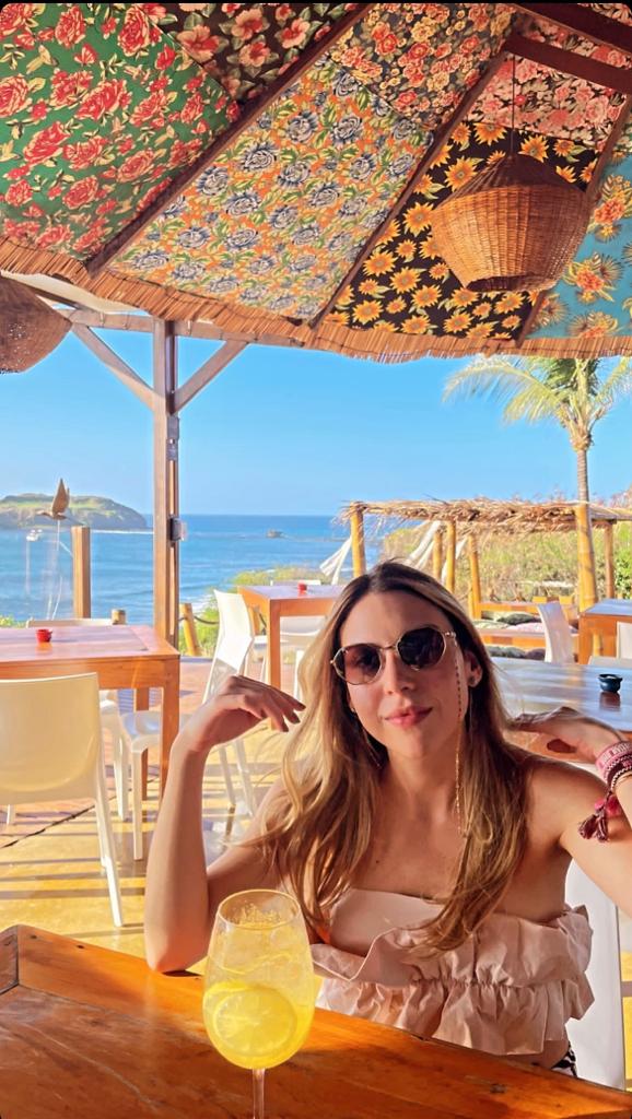 Maria Celi desembarca em Noronha para dias de descanso e diversão!