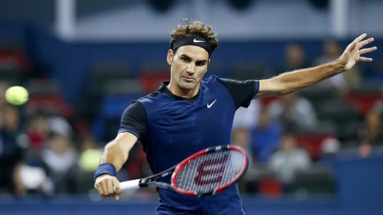 Federer se aposenta das quadras com o título de tenista mais rico do mundo