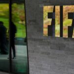 Uefa agenda reunião de emergência sobre proposta de venda da Fifa