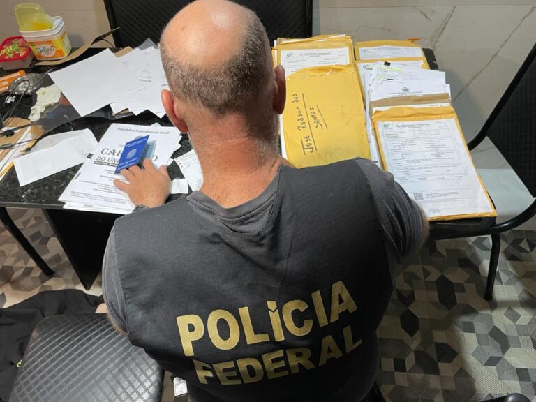 Operação da PF mira fraudes em benefícios assistenciais