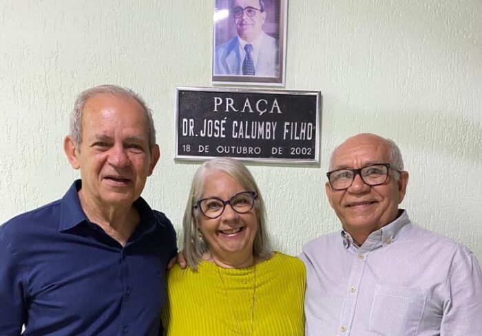 Somese reinaugura praça Dr. José Calumby Filho