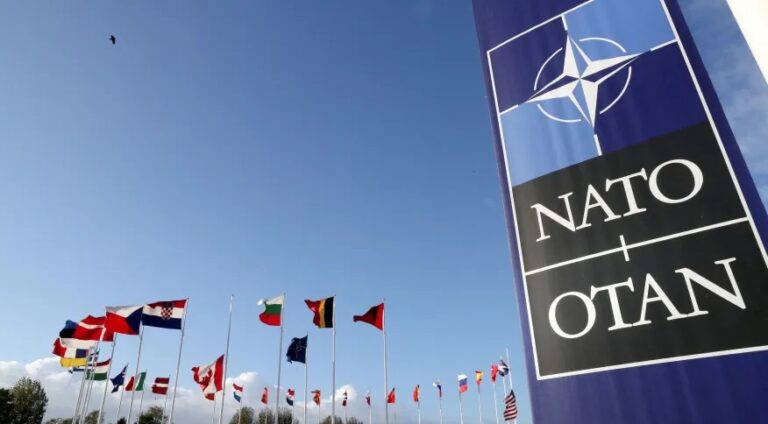 Finlândia torna-se 31º membro da Otan; Rússia alerta sobre riscos