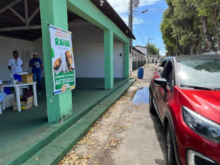 Vacinação antirrábica no Drive Tudo Pet segue até a sexta-feira