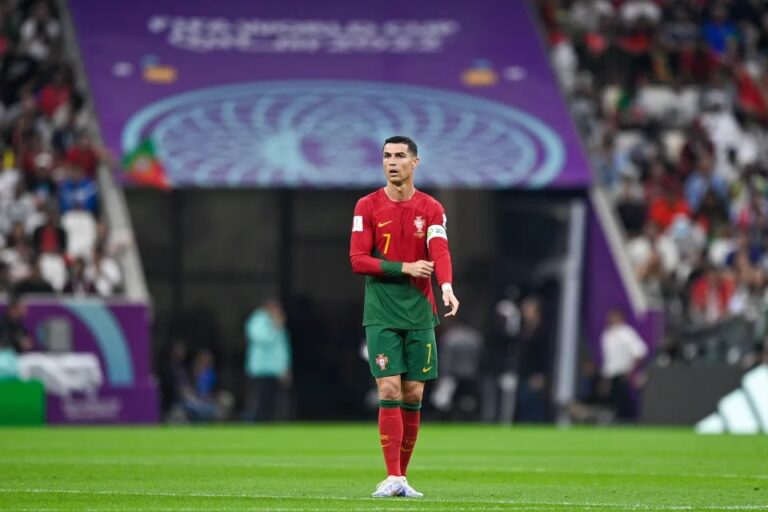 Cristiano Ronaldo pode ganhar quase R$ 1 bilhão no Al-Nassr