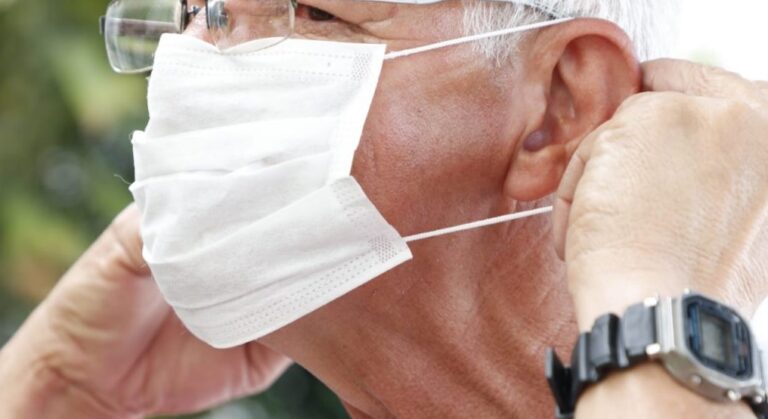 Saúde orienta a população sobre redobrar os cuidados para a prevenção da covid