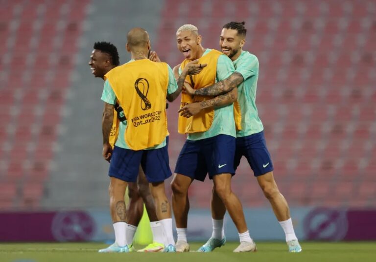 Brasil pega Suíça hoje, às 13 horas, pela Copa