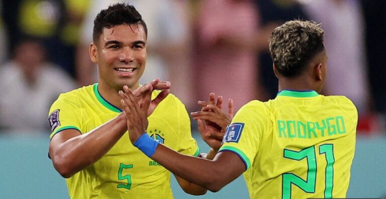 Com gol de Casemiro, Brasil vence e garante vaga nas oitavas