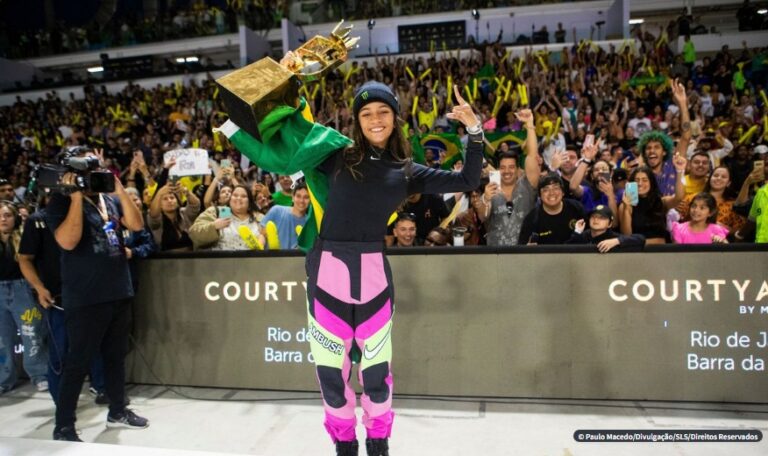 Rayssa Leal quebra marcas com título mundial na liga de skate street