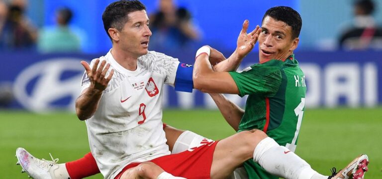 Em jogo marcado pelo excesso de cautela, México e Polônia empatam