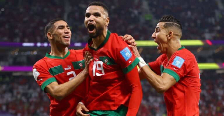 Surpreendente Marrocos enfrenta França em busca de vaga na final