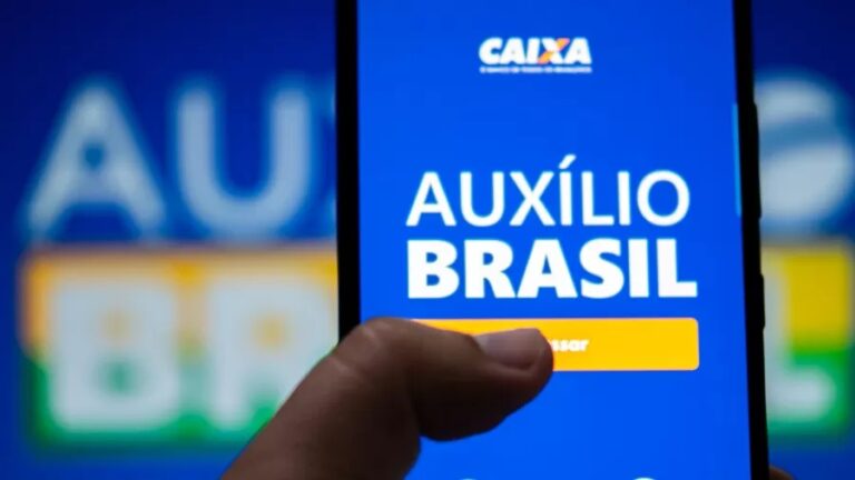 Irregularidades no Auxílio podem chegar a R$ 2 bi por mês, diz auditoria