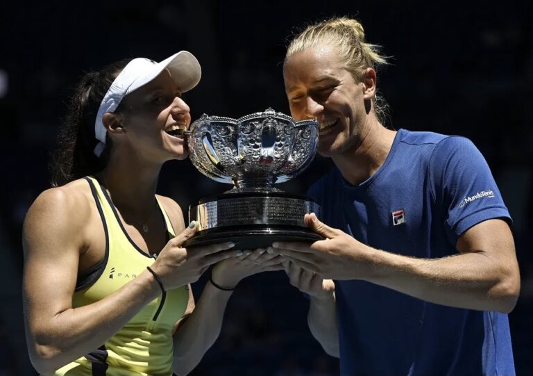 Luisa Stefani e Rafa Matos são campeões do Australian Open